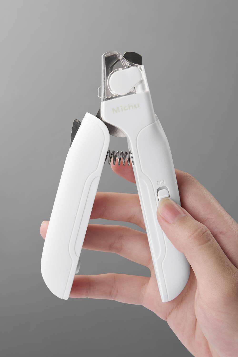 Michu Cream Pet Brush - Gentle and Effective Grooming for Dogs and Cats