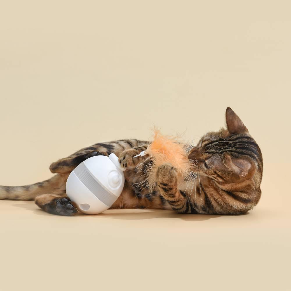 Michu Interactive Cat Treat Dispenser Tumbler Toy - Fun and Rewarding Playtime for Your Feline Friend