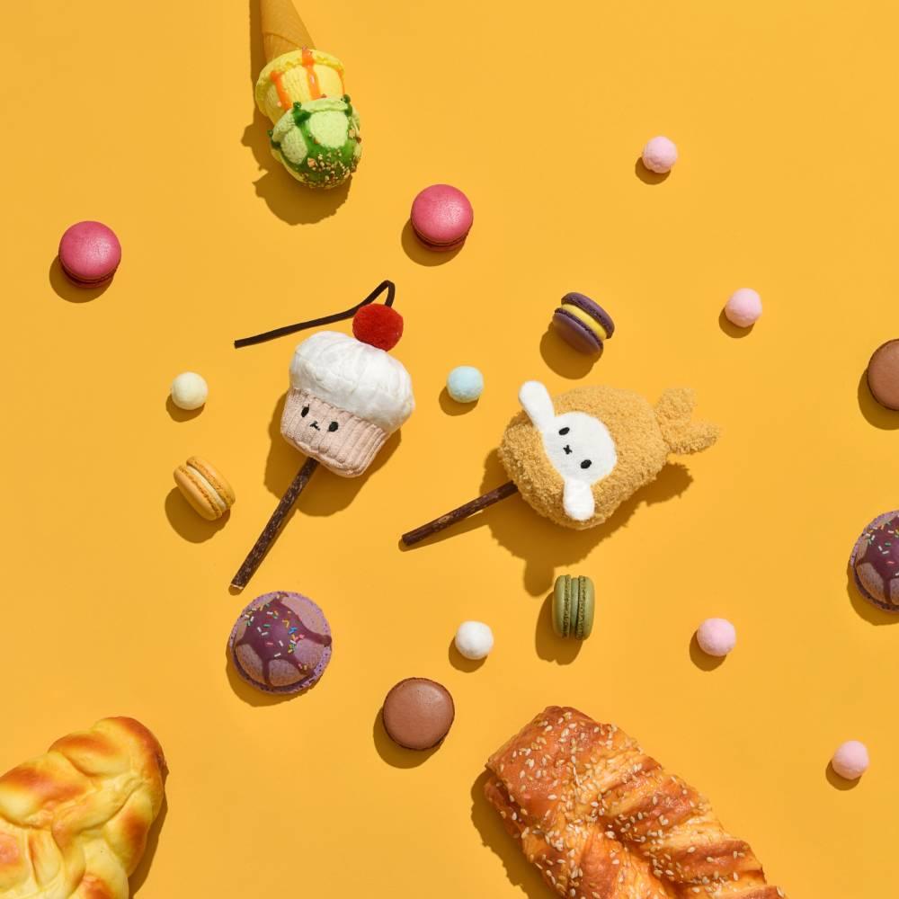Michu Happy Tempura Little Cupcake Silver Vine Stick Cat Toy