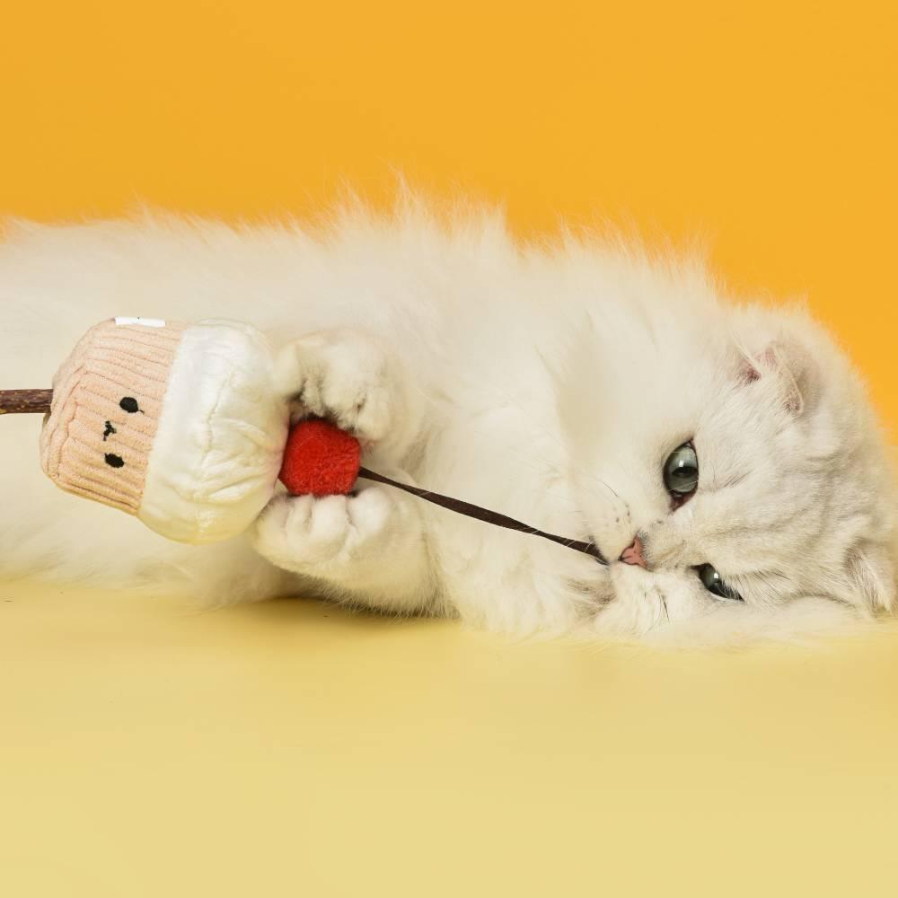 Michu Happy Tempura Little Cupcake Silver Vine Stick Cat Toy