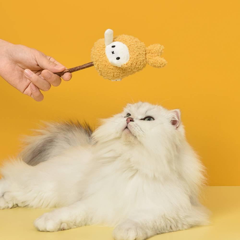 Michu Happy Tempura Little Cupcake Silver Vine Stick Cat Toy